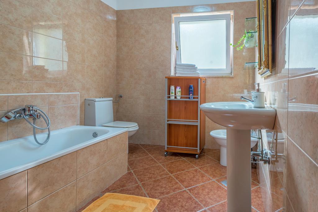 Apartment Majoran Pula Bagian luar foto